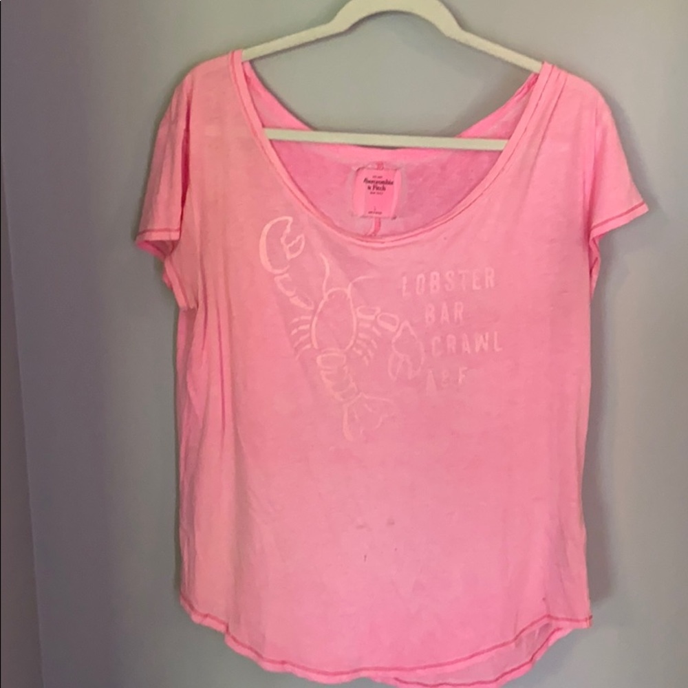 Light pink flowy tee.